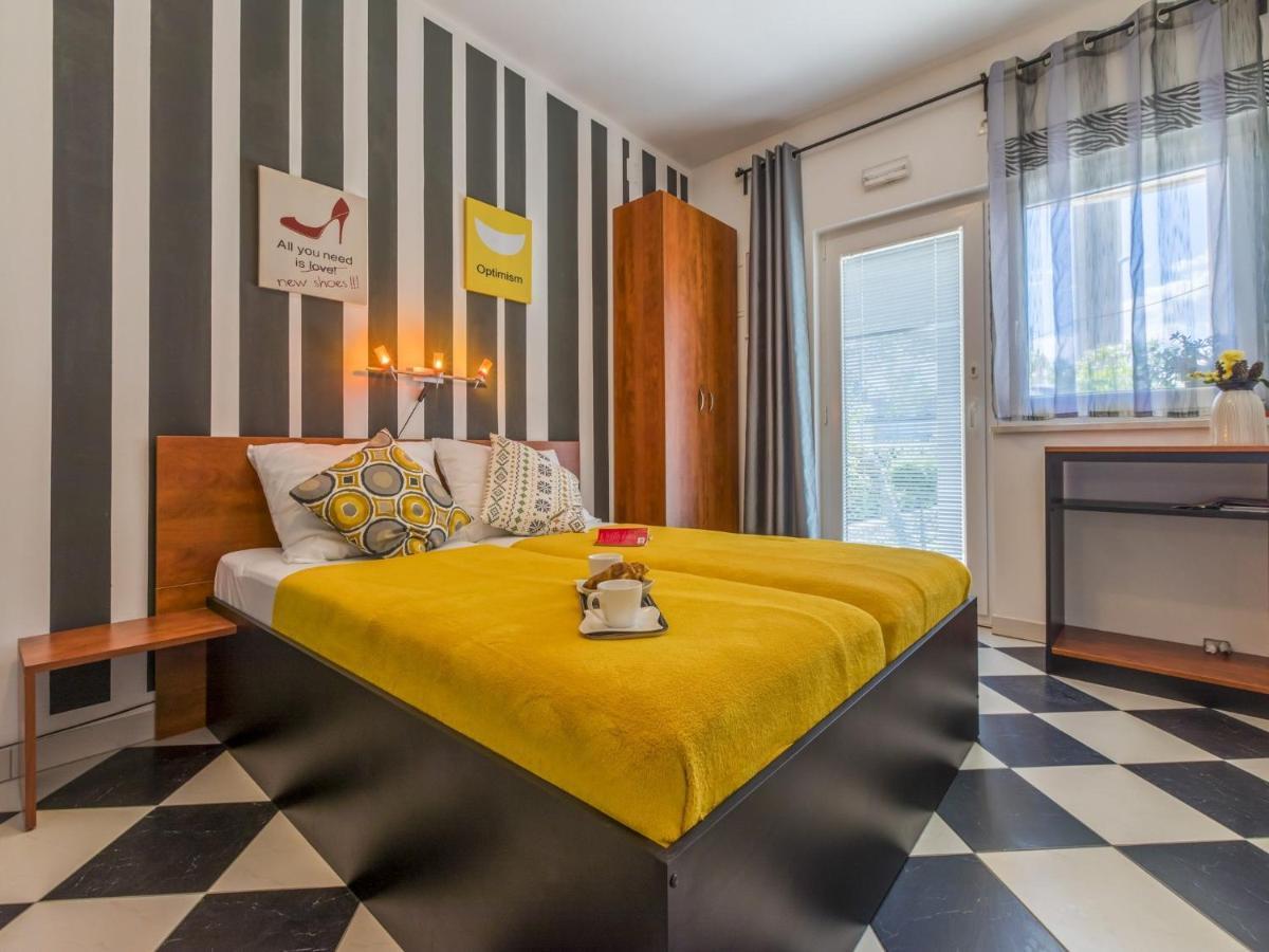 Apartments Rabbit Crikvenica Kültér fotó